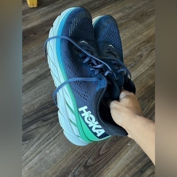 Hoka Clifton 7 size 11.5 - Picture 1 of 14